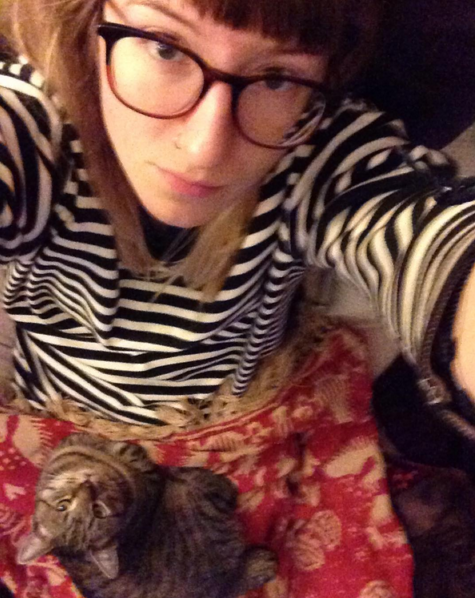 "live hot water bottle" - goldstaub_femme on Instagram